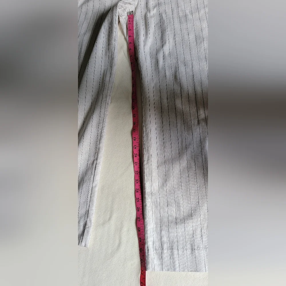 Banana Republic pinstripe linen pants, size 14